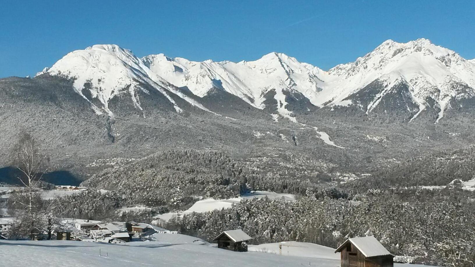 Gaestehaus Falkenblick Arzl im Pitztal Buitenkant foto