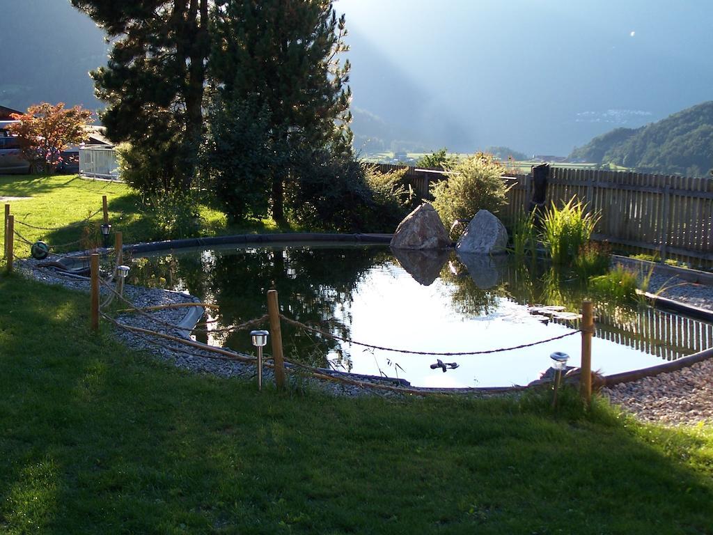Gaestehaus Falkenblick Arzl im Pitztal Buitenkant foto